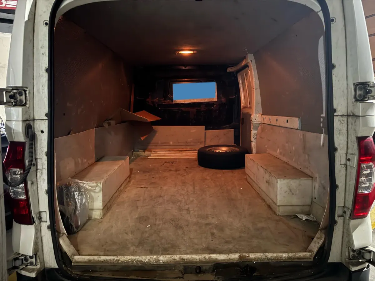 2021 Bestune T77 1.5T 169HP L4 7DCT,autocango,china used car exporter,china ev exporter,chinese used car exporter,chinese used ev exporter