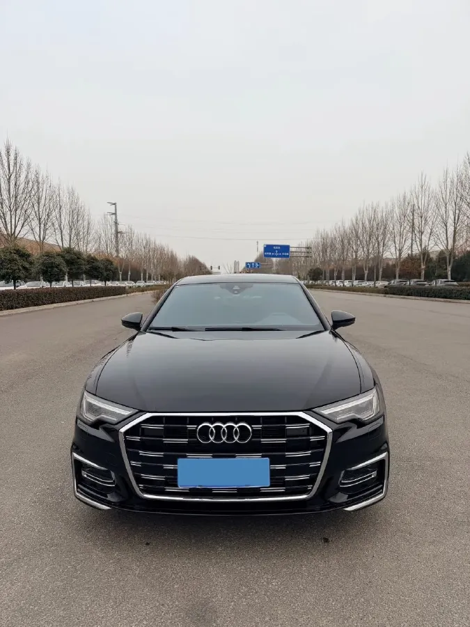 2019 Audi A6L 2.0T 190HP L4 7DCT,autocango,china used car exporter,china ev exporter,chinese used car exporter,chinese used ev exporter