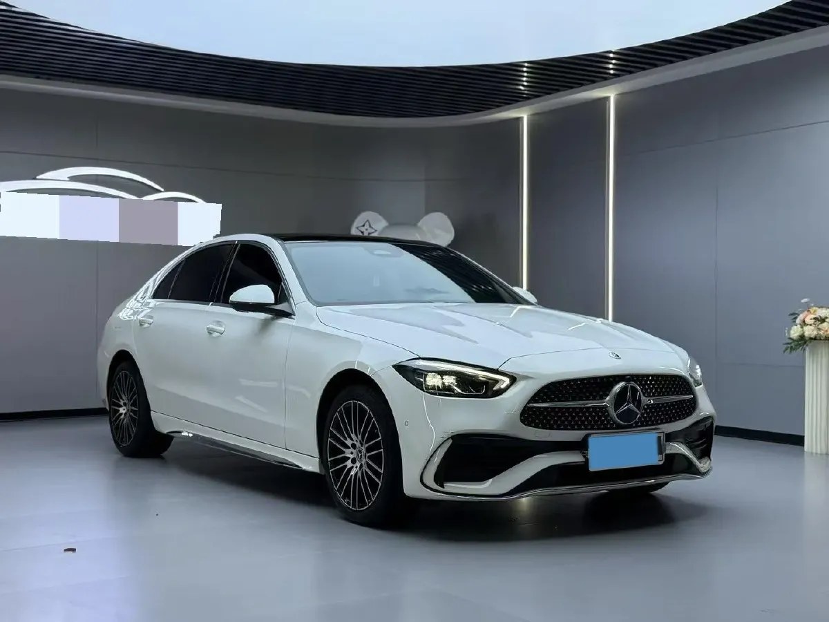 2024 Mercedes-Benz C Class 1.5T 204HP L4 9AT,autocango,china used car exporter,china ev exporter,chinese used car exporter,chinese used ev exporter
