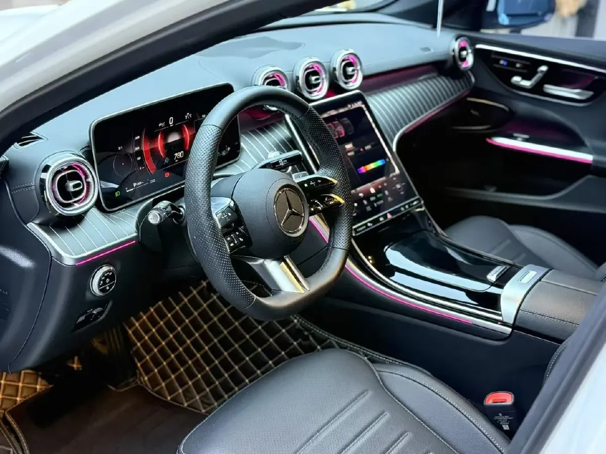 2024 Mercedes-Benz C Class 1.5T 204HP L4 9AT,autocango,china used car exporter,china ev exporter,chinese used car exporter,chinese used ev exporter