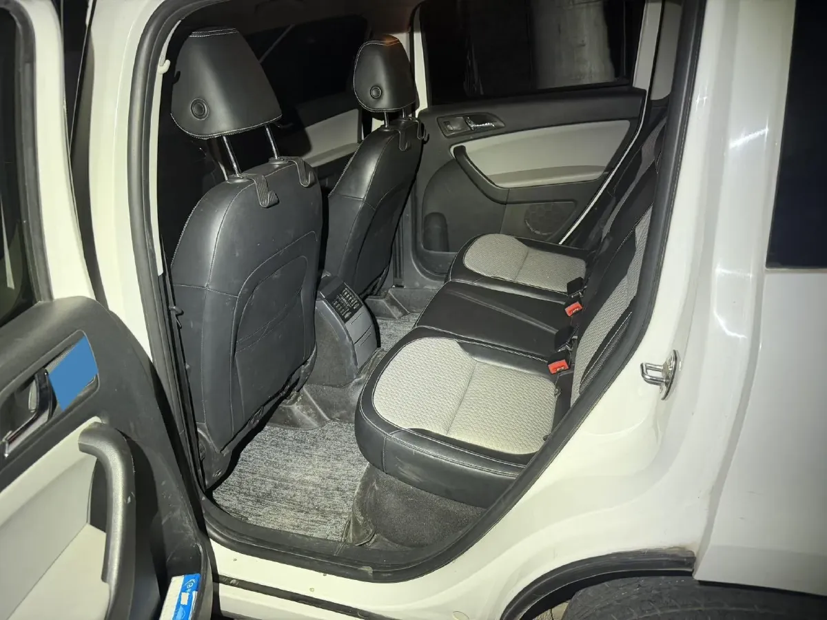 2017 Skoda Yeti 1.4T 150HP L4 7DCT,autocango,china used car exporter,china ev exporter,chinese used car exporter,chinese used ev exporter