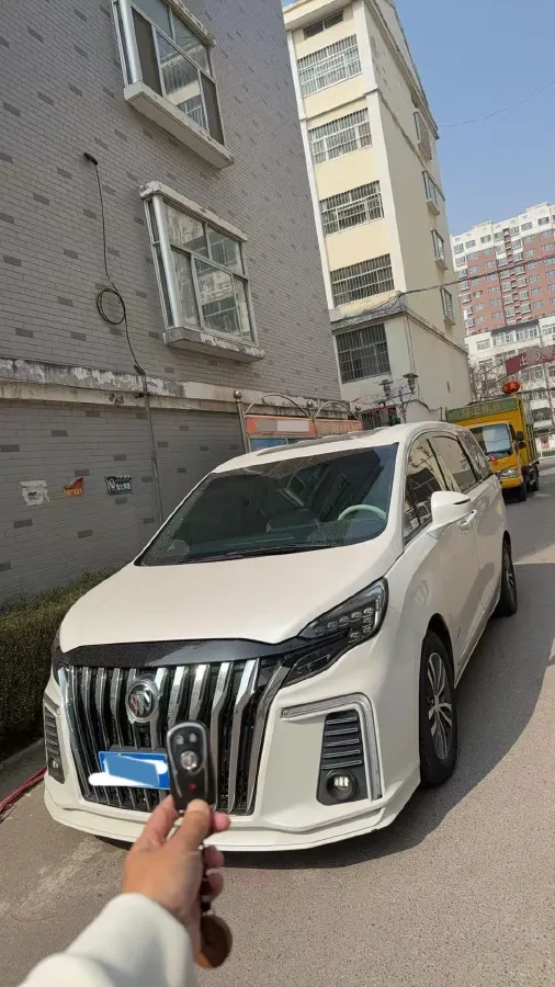 2020 Buick GL8 2.0T 237HP L4 9AT,autocango,china used car exporter,china ev exporter,chinese used car exporter,chinese used ev exporter