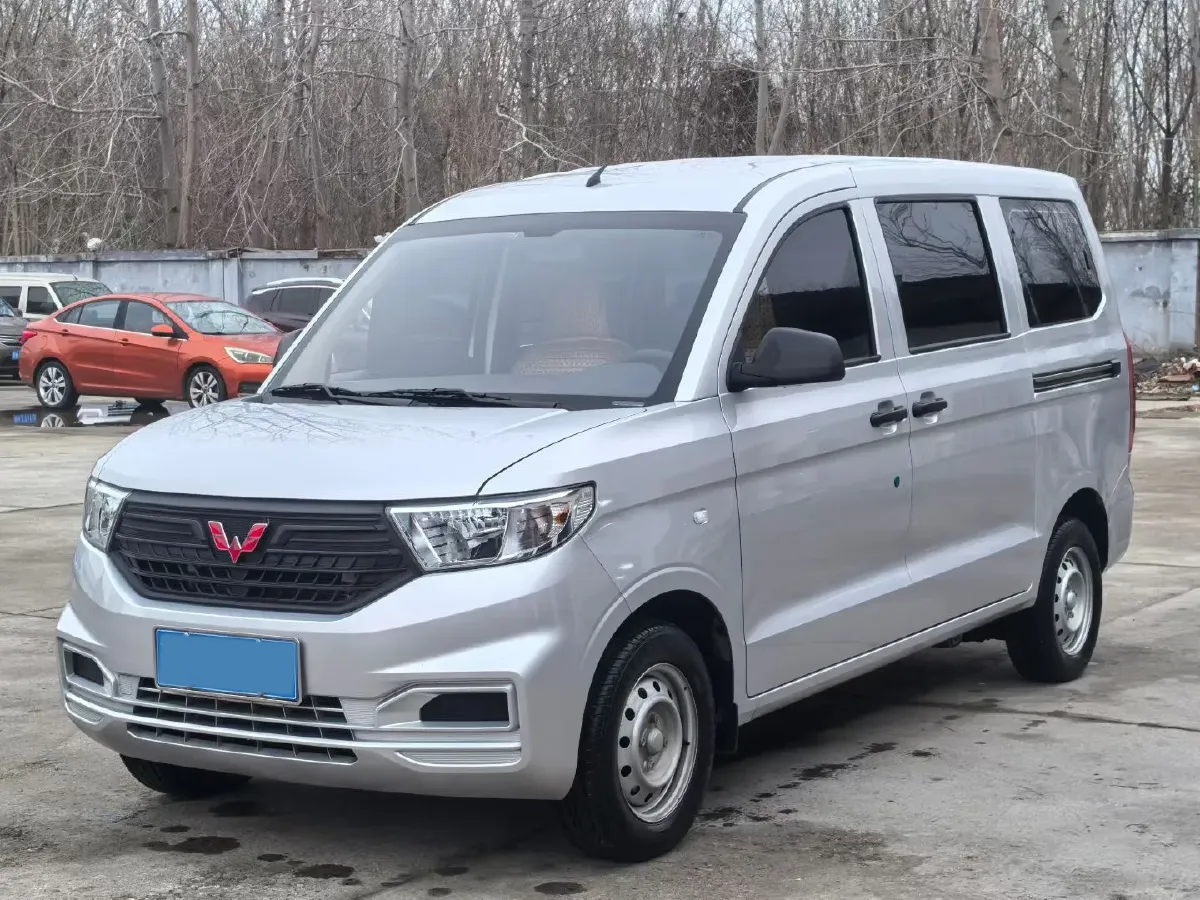 2022 JinBei Little Sea Lion X30 1.5L 102HP L4 5MT,autocango,china used car exporter,china ev exporter,chinese used car exporter,chinese used ev exporter