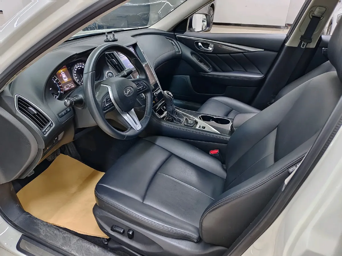 2022 Infiniti Q50L 2.0T 211HP L4 7AT,autocango,china used car exporter,china ev exporter,chinese used car exporter,chinese used ev exporter