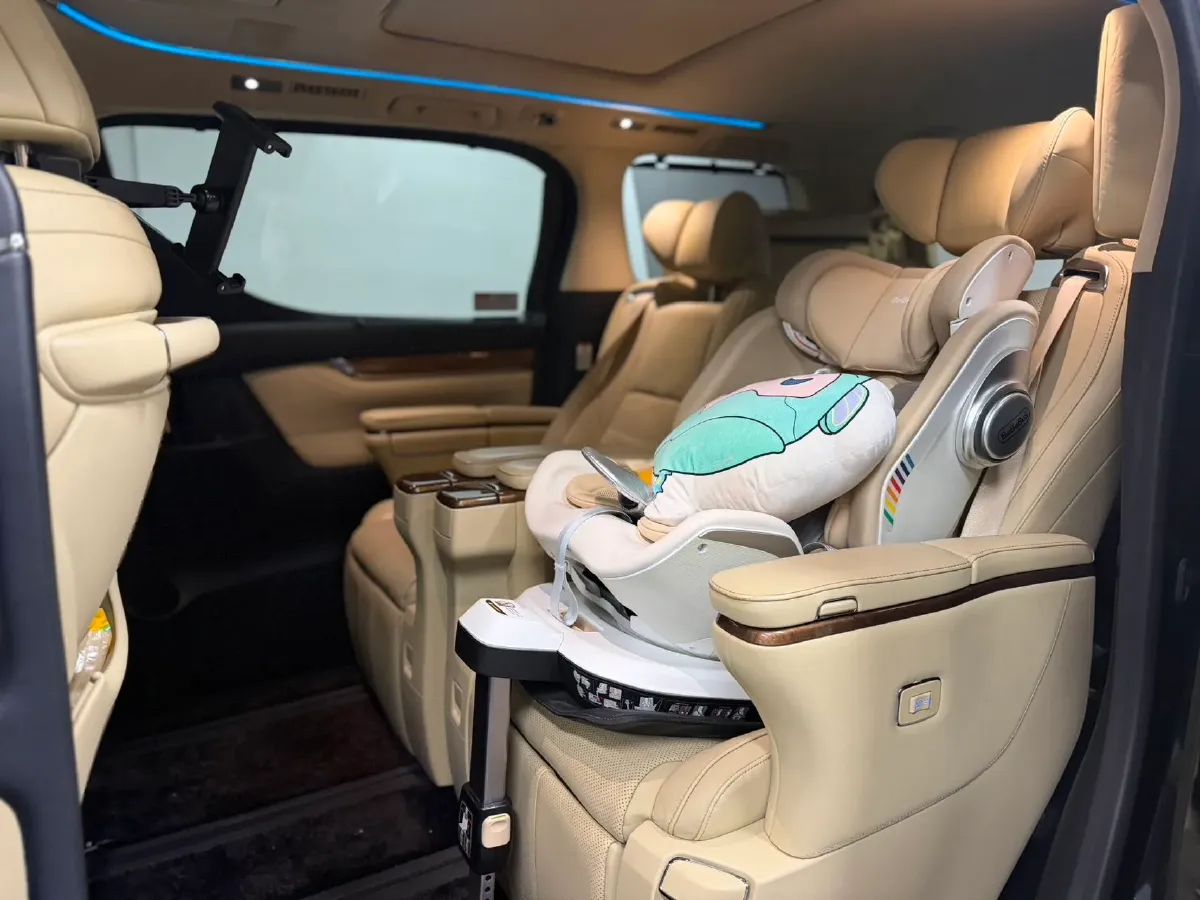 2018 Toyota Alphard 3.5L 275HP V6 6AT,autocango,china used car exporter,china ev exporter,chinese used car exporter,chinese used ev exporter