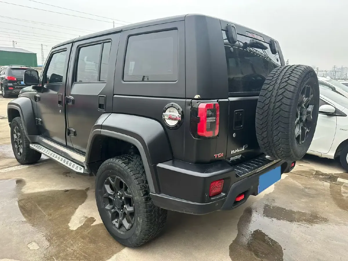 2021 Beijing BJ40 2.0T 163HP L4 8AT,autocango,china used car exporter,china ev exporter,chinese used car exporter,chinese used ev exporter