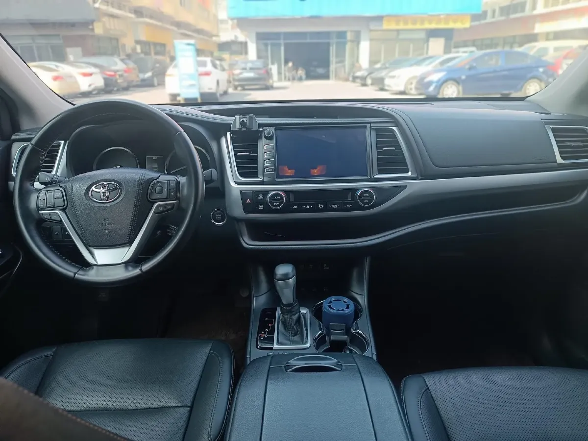 2019 Lincoln MKC 2.0T 203HP L4 6AT,autocango,china used car exporter,china ev exporter,chinese used car exporter,chinese used ev exporter