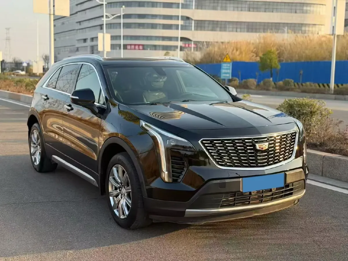 2020 Cadillac XT4 2.0T 241HP L4 9AT,autocango,china used car exporter,china ev exporter,chinese used car exporter,chinese used ev exporter