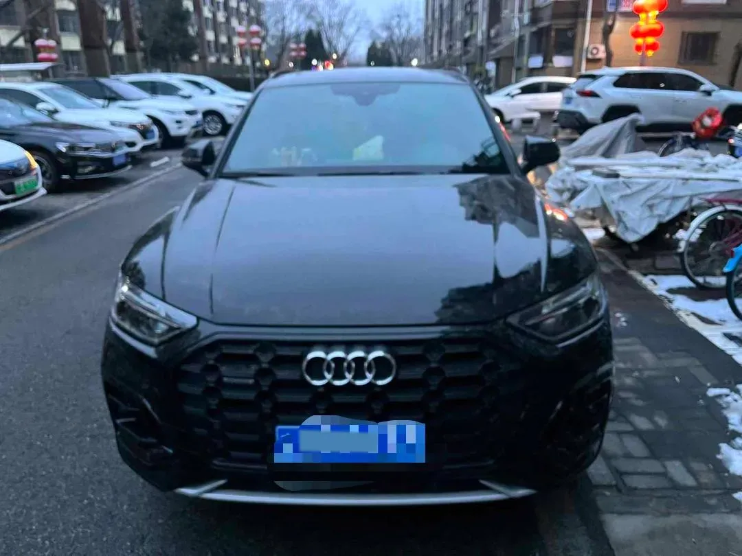 2024 Audi Q5L 2.0T 245HP L4 7DCT,autocango,china used car exporter,china ev exporter,chinese used car exporter,chinese used ev exporter