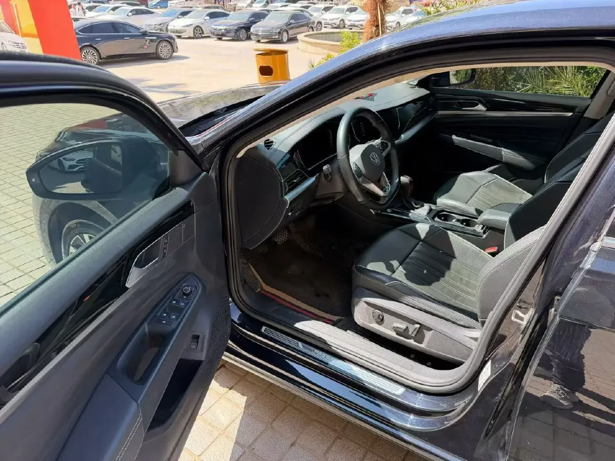 2022 Skoda Kodiak GT 2.0T 186HP L4 7DCT,autocango,china used car exporter,china ev exporter,chinese used car exporter,chinese used ev exporter