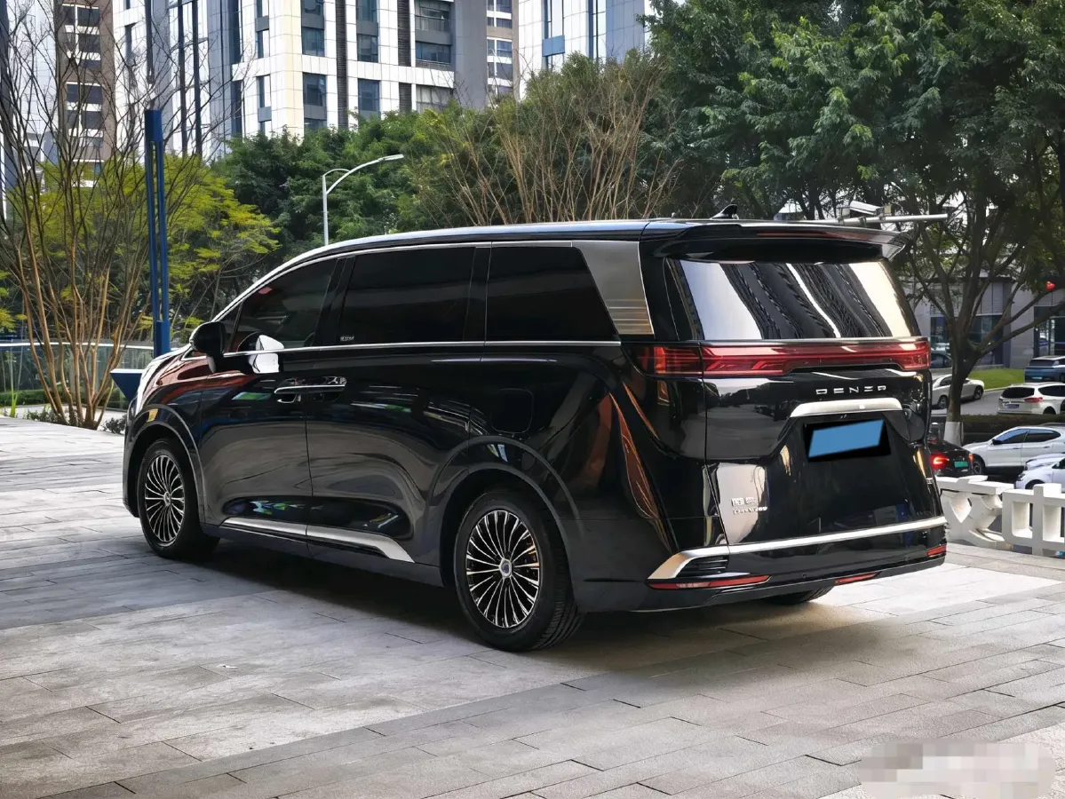 2022 Mercedes-Benz GLC Class 2.0T 197HP L4 9AT,autocango,china used car exporter,china ev exporter,chinese used car exporter,chinese used ev exporter