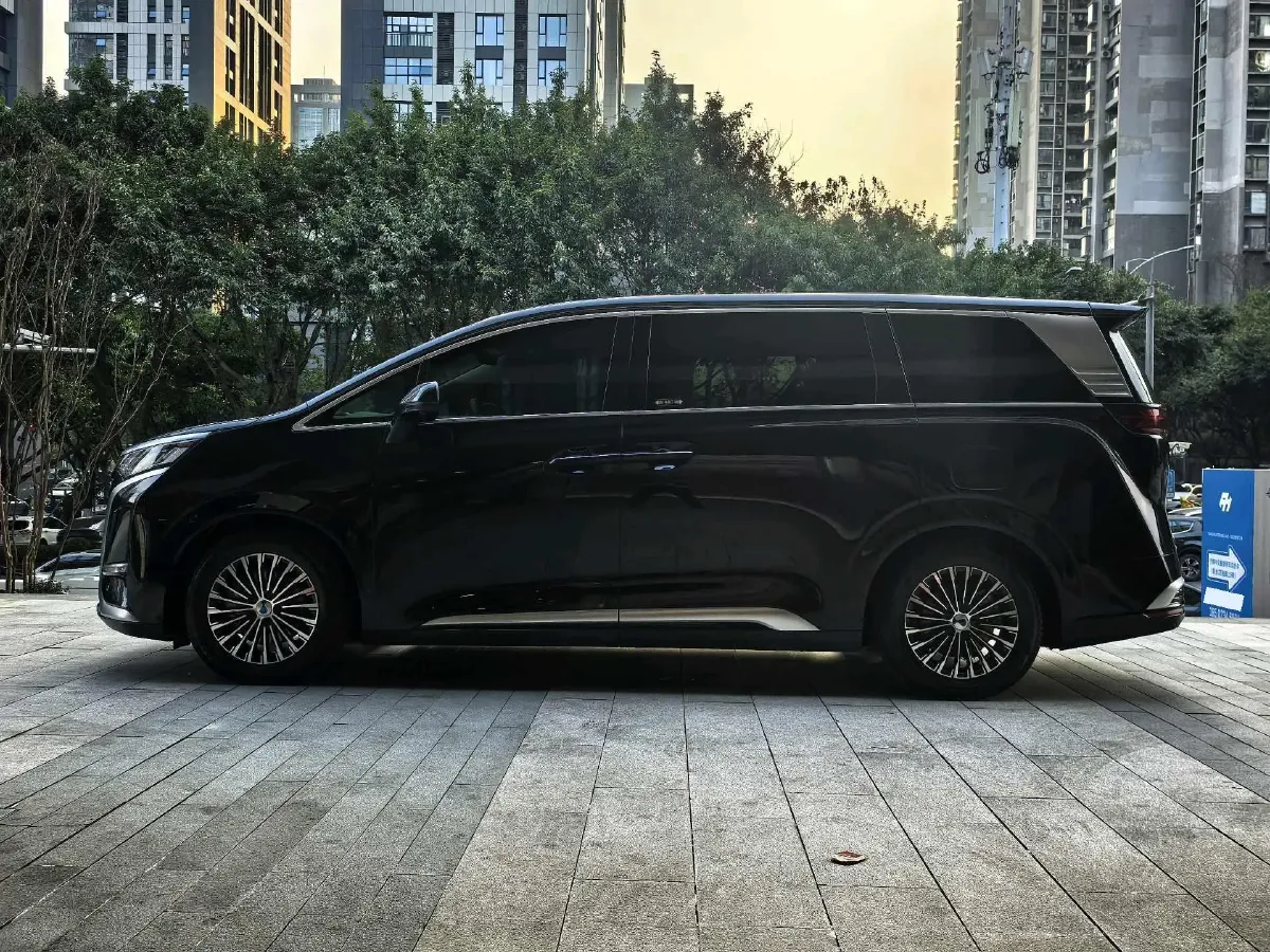 2022 Mercedes-Benz GLC Class 2.0T 197HP L4 9AT,autocango,china used car exporter,china ev exporter,chinese used car exporter,chinese used ev exporter