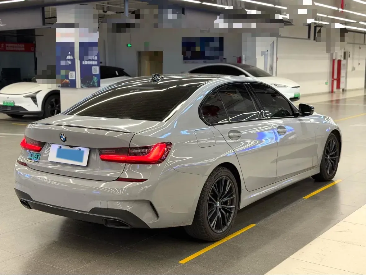 2022 BMW 3 Series 2.0T 184HP L4 8AT,autocango,china used car exporter,china ev exporter,chinese used car exporter,chinese used ev exporter