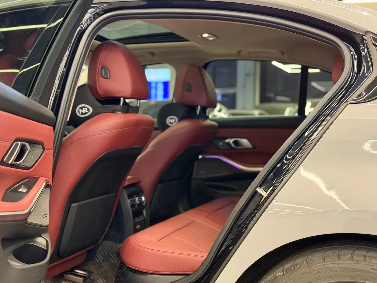 2022 BMW 3 Series 2.0T 184HP L4 8AT,autocango,china used car exporter,china ev exporter,chinese used car exporter,chinese used ev exporter