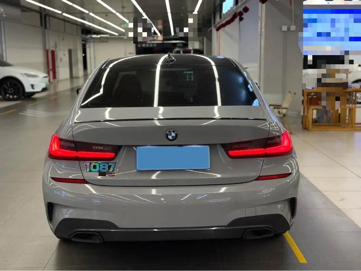 2022 BMW 3 Series 2.0T 184HP L4 8AT,autocango,china used car exporter,china ev exporter,chinese used car exporter,chinese used ev exporter