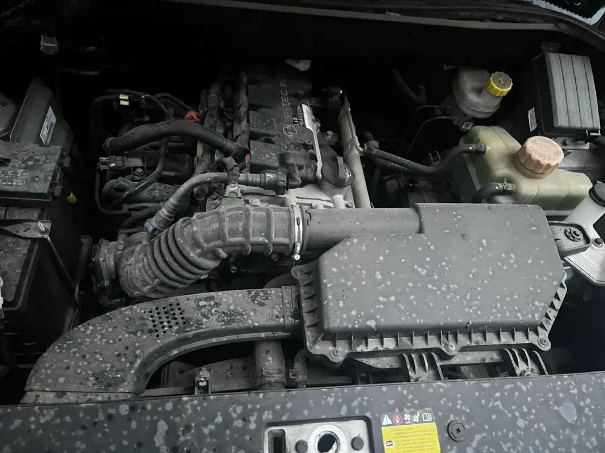 2019 WuLing HongGuang 1.5L 105HP L4 5MT,autocango,china used car exporter,china ev exporter,chinese used car exporter,chinese used ev exporter