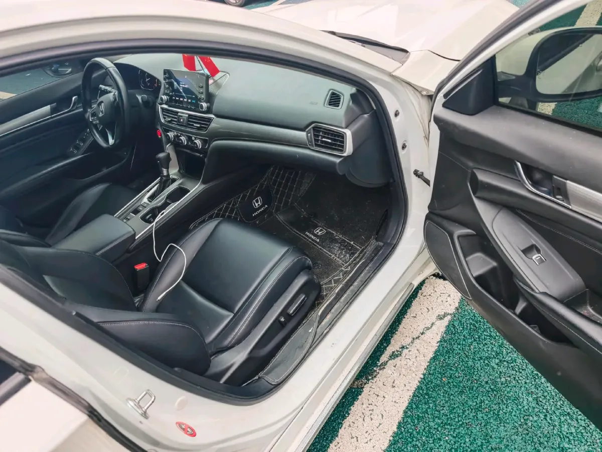 2018 Honda Accord 1.5T 194HP L4 CVT,autocango,china used car exporter,china ev exporter,chinese used car exporter,chinese used ev exporter