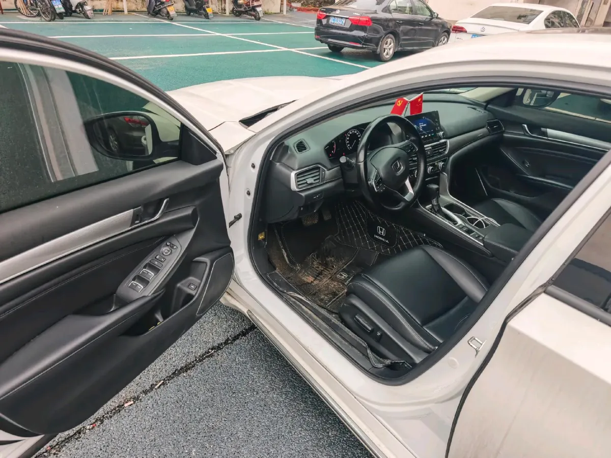 2018 Honda Accord 1.5T 194HP L4 CVT,autocango,china used car exporter,china ev exporter,chinese used car exporter,chinese used ev exporter