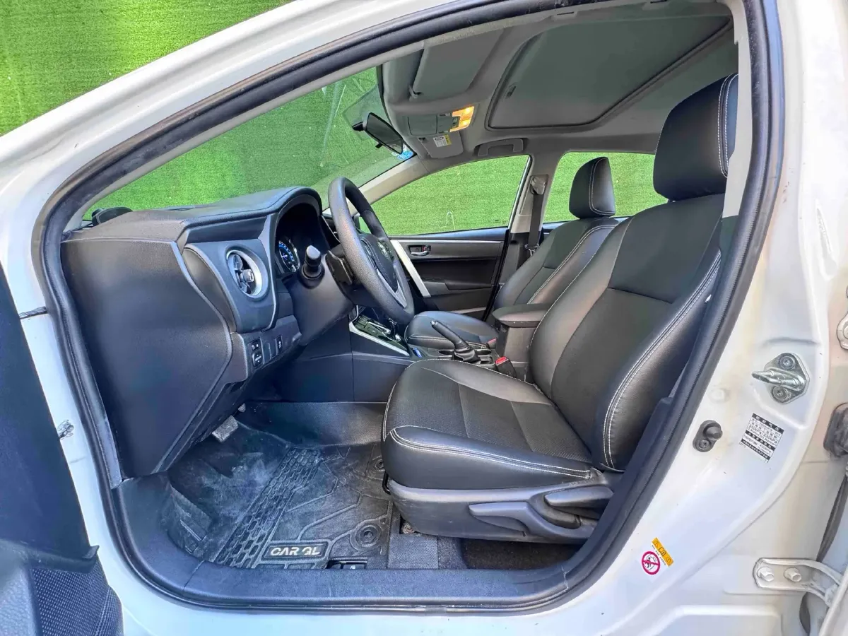 2017 Toyota Corolla 1.2T 116HP L4 CVT,autocango,china used car exporter,china ev exporter,chinese used car exporter,chinese used ev exporter