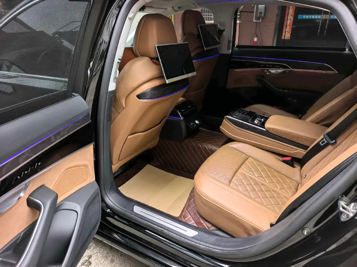 2022 Audi A8 3.0T 286HP V6 8AT,autocango,china used car exporter,china ev exporter,chinese used car exporter,chinese used ev exporter