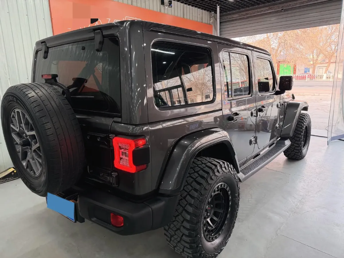 2019 Jeep Wrangler 2.0T 266HP L4 8AT,autocango,china used car exporter,china ev exporter,chinese used car exporter,chinese used ev exporter