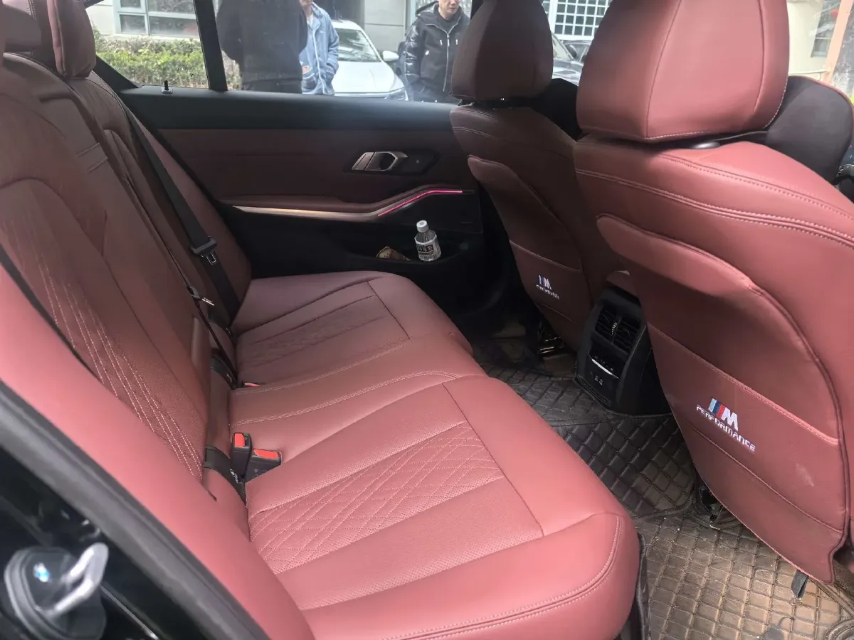 2025 BMW 3 Series 2.0T 245HP L4 8AT,autocango,china used car exporter,china ev exporter,chinese used car exporter,chinese used ev exporter