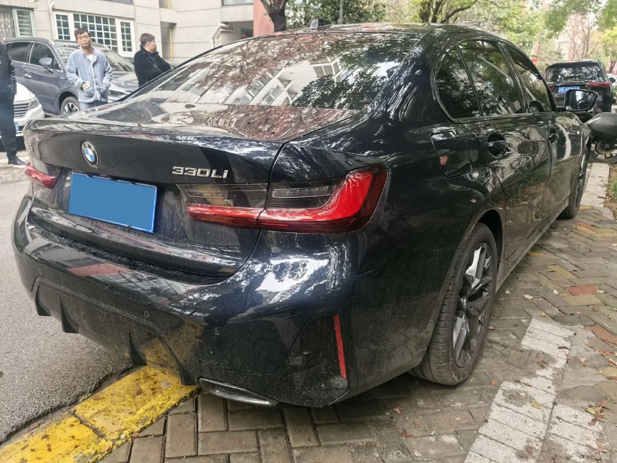 2025 BMW 3 Series 2.0T 245HP L4 8AT,autocango,china used car exporter,china ev exporter,chinese used car exporter,chinese used ev exporter