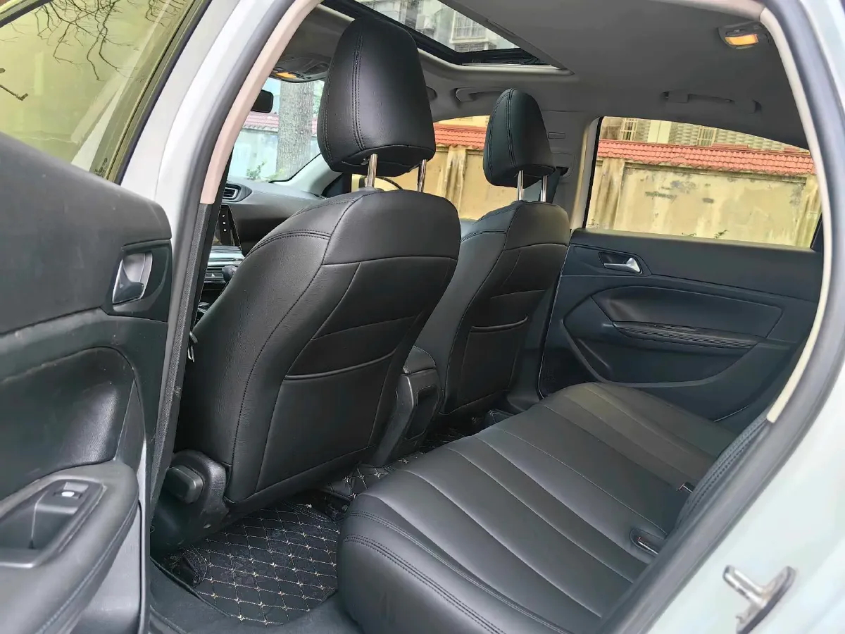 2019 Peugeot 308 1.6L 117HP L4 6AT,autocango,china used car exporter,china ev exporter,chinese used car exporter,chinese used ev exporter