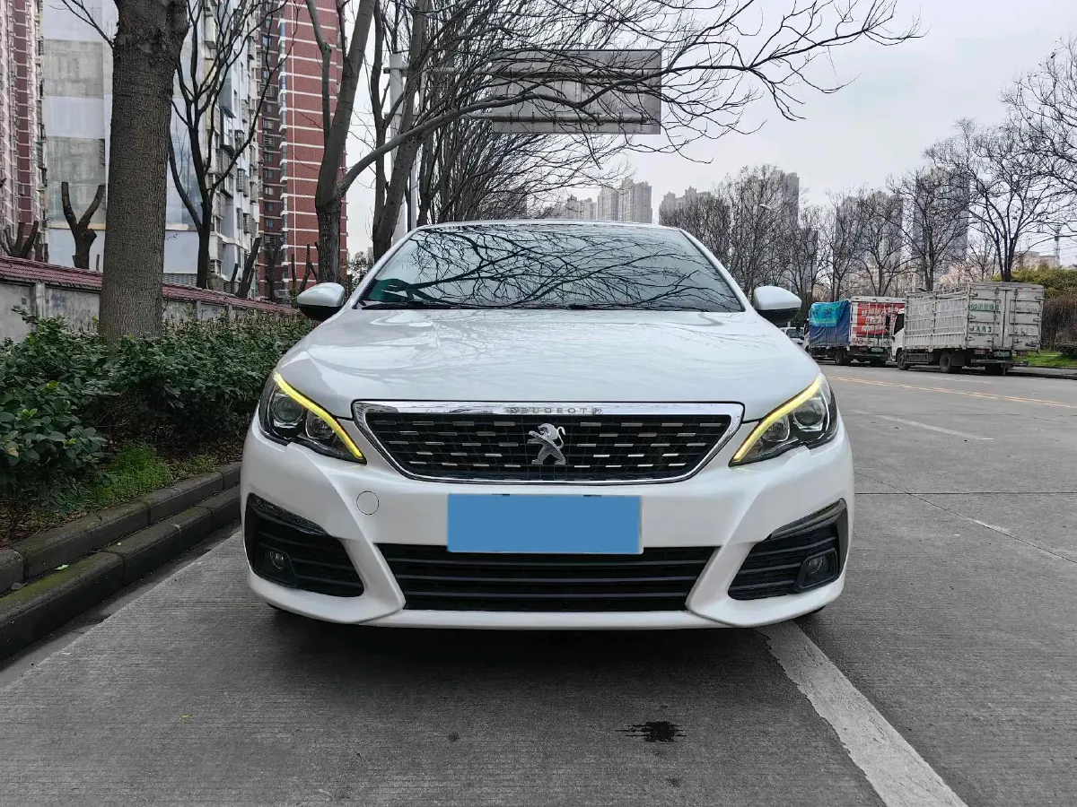 2019 Peugeot 308 1.6L 117HP L4 6AT,autocango,china used car exporter,china ev exporter,chinese used car exporter,chinese used ev exporter