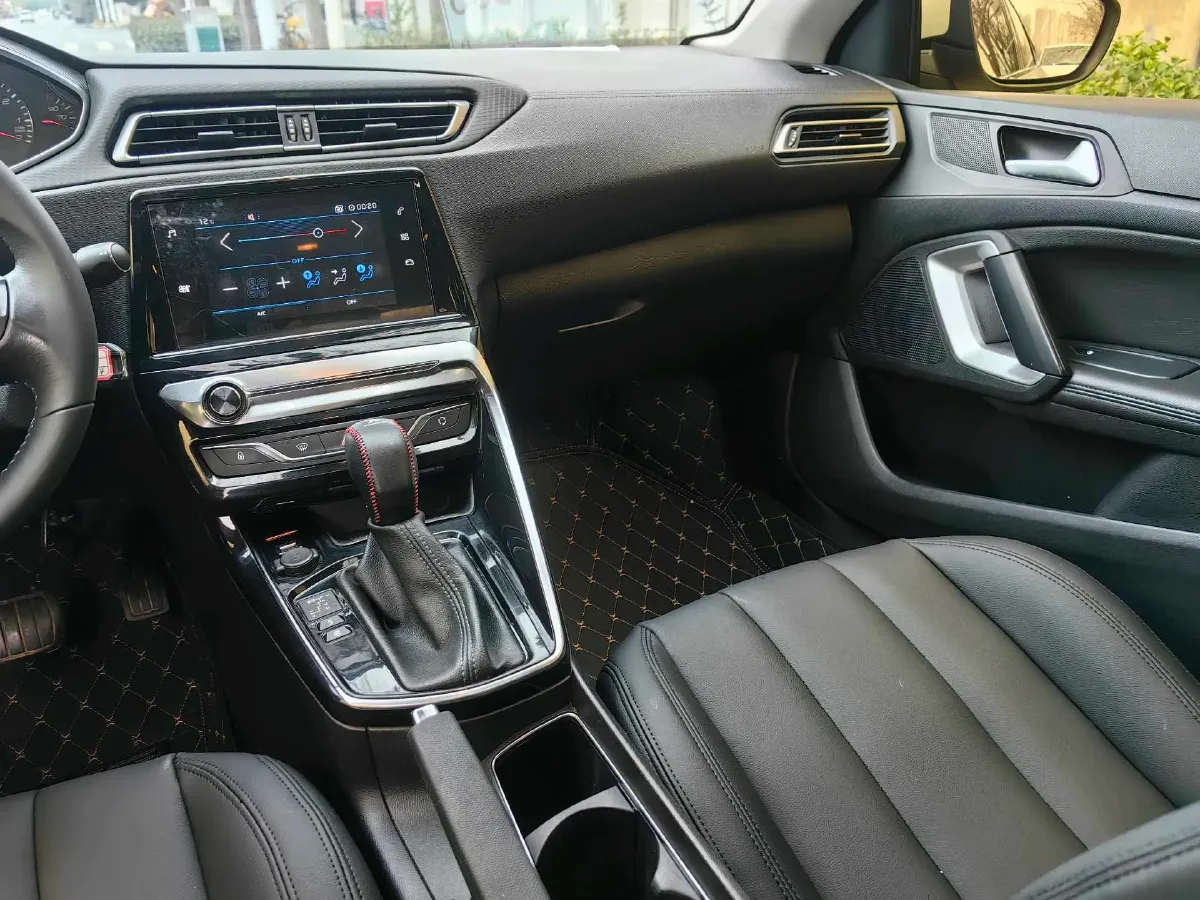 2019 Peugeot 308 1.6L 117HP L4 6AT,autocango,china used car exporter,china ev exporter,chinese used car exporter,chinese used ev exporter