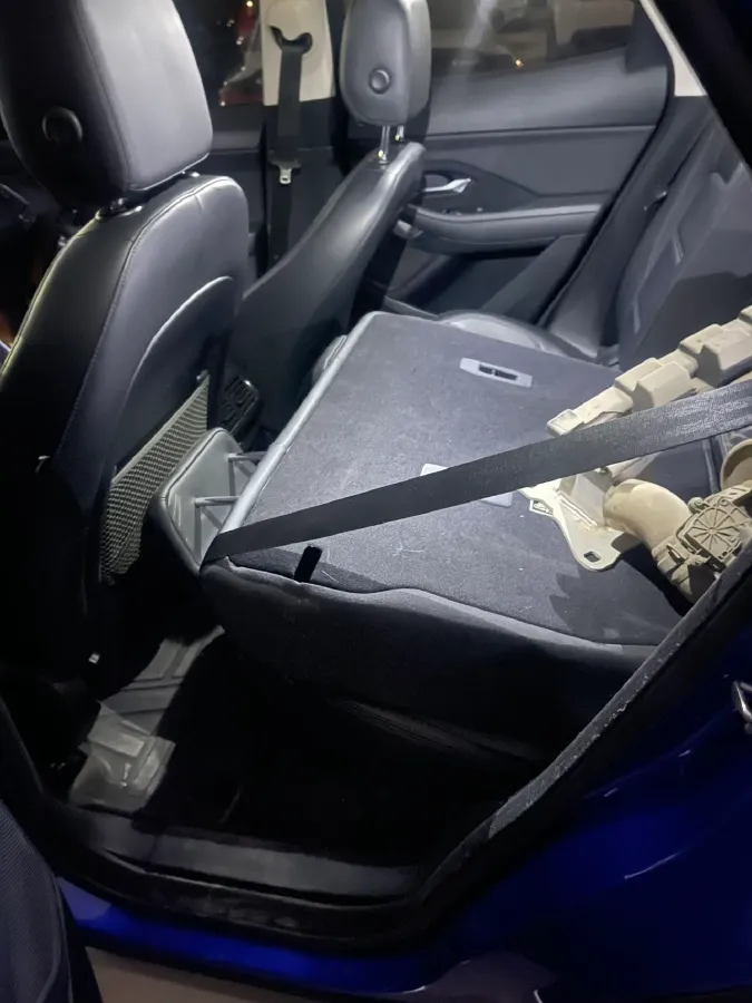 2018 Jaguar E-PACE 2.0T 249HP L4 9AT,autocango,china used car exporter,china ev exporter,chinese used car exporter,chinese used ev exporter