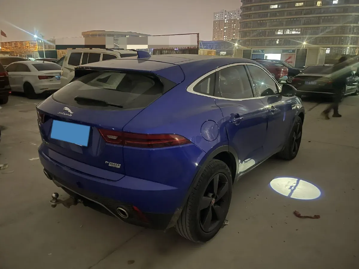 2018 Jaguar E-PACE 2.0T 249HP L4 9AT,autocango,china used car exporter,china ev exporter,chinese used car exporter,chinese used ev exporter