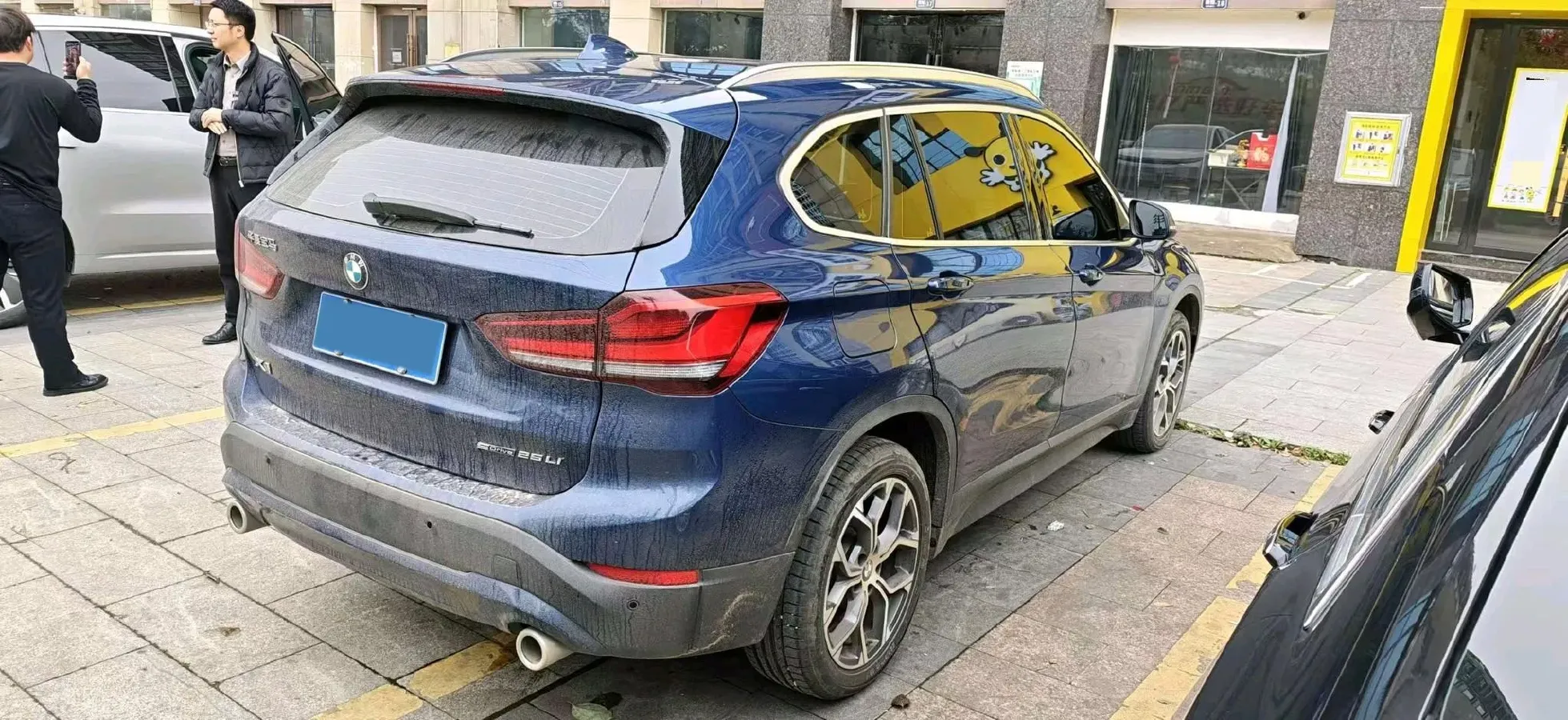 2021 BMW X1 2.0T 192HP L4 8AT,autocango,china used car exporter,china ev exporter,chinese used car exporter,chinese used ev exporter