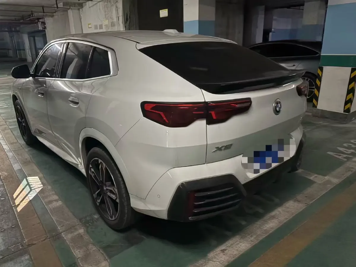 2024 BMW X2 2.0T 204HP L4 7DCT,autocango,china used car exporter,china ev exporter,chinese used car exporter,chinese used ev exporter