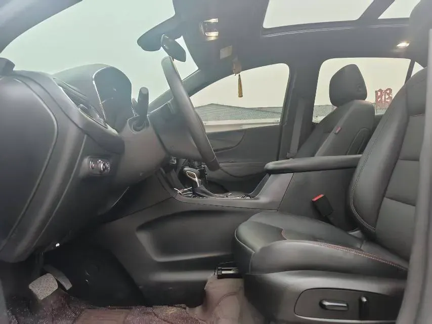2023 Chevrolet Equinox 2.0T 237HP L4 9AT,autocango,china used car exporter,china ev exporter,chinese used car exporter,chinese used ev exporter