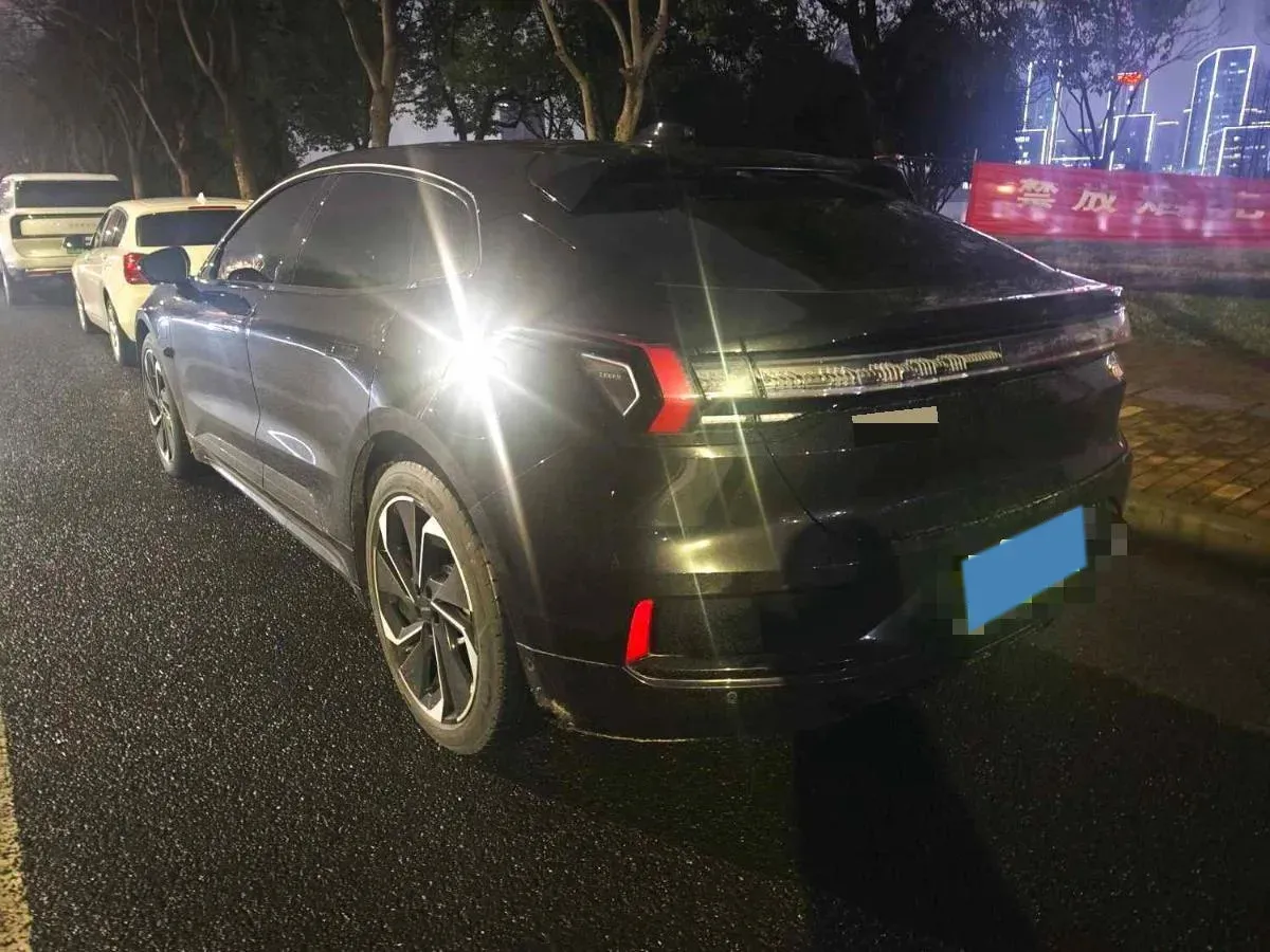 2023 Zeekr 001 BEV 86KWH,autocango,china used car exporter,china ev exporter,chinese used car exporter,chinese used ev exporter