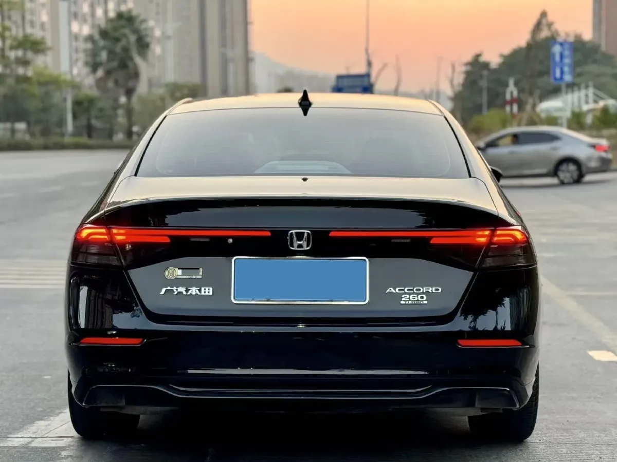 2025 Honda Accord 1.5T 192HP L4 CVT,autocango,china used car exporter,china ev exporter,chinese used car exporter,chinese used ev exporter