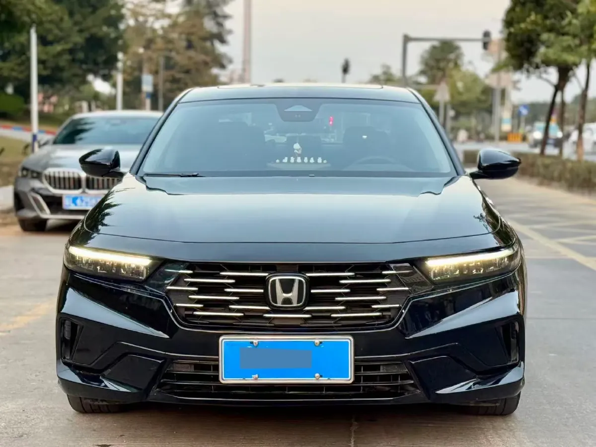 2025 Honda Accord 1.5T 192HP L4 CVT,autocango,china used car exporter,china ev exporter,chinese used car exporter,chinese used ev exporter