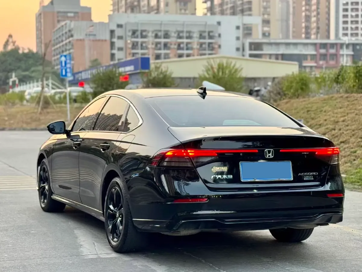 2025 Honda Accord 1.5T 192HP L4 CVT,autocango,china used car exporter,china ev exporter,chinese used car exporter,chinese used ev exporter