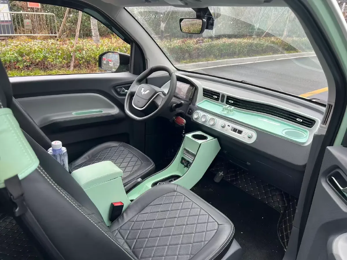 2022 WuLing HongGuang MINI EV BEV 9KWH,autocango,china used car exporter,china ev exporter,chinese used car exporter,chinese used ev exporter