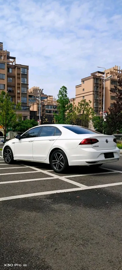 2021 Volkswagen Lamando 1.4T 150HP L4 7DCT,autocango,china used car exporter,china ev exporter,chinese used car exporter,chinese used ev exporter
