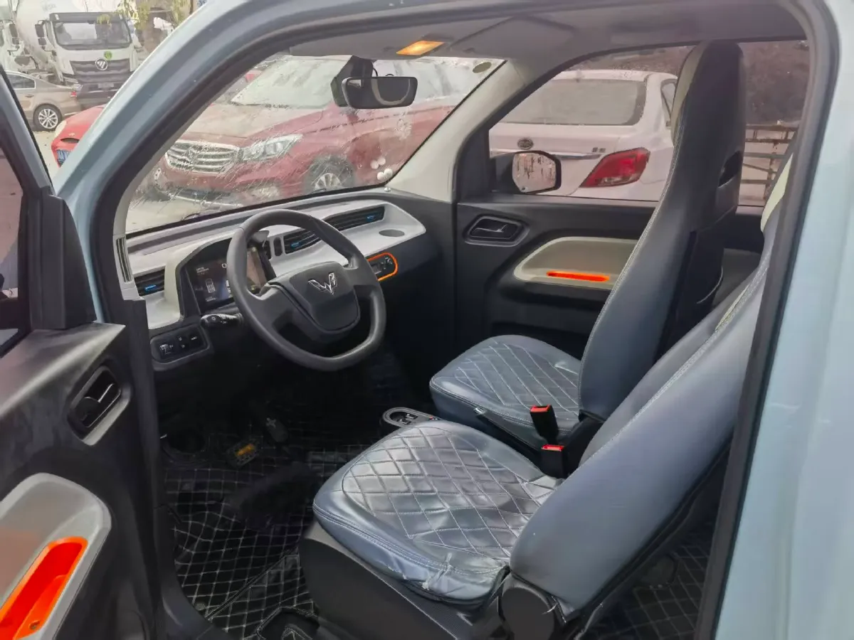 2020 WuLing HongGuang MINI EV BEV 9.3KWH,autocango,china used car exporter,china ev exporter,chinese used car exporter,chinese used ev exporter