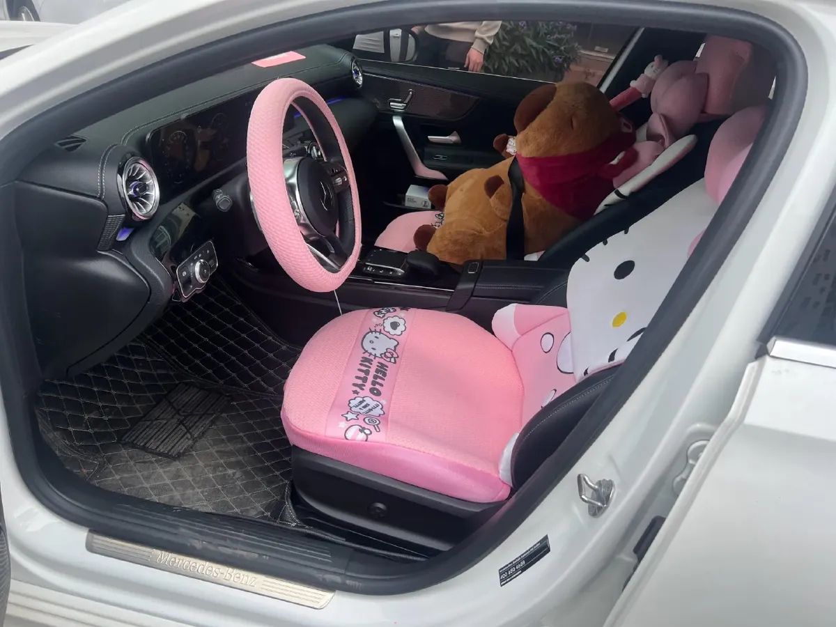 2023 Mercedes-Benz A Class 1.3T 163HP L4 7DCT,autocango,china used car exporter,china ev exporter,chinese used car exporter,chinese used ev exporter