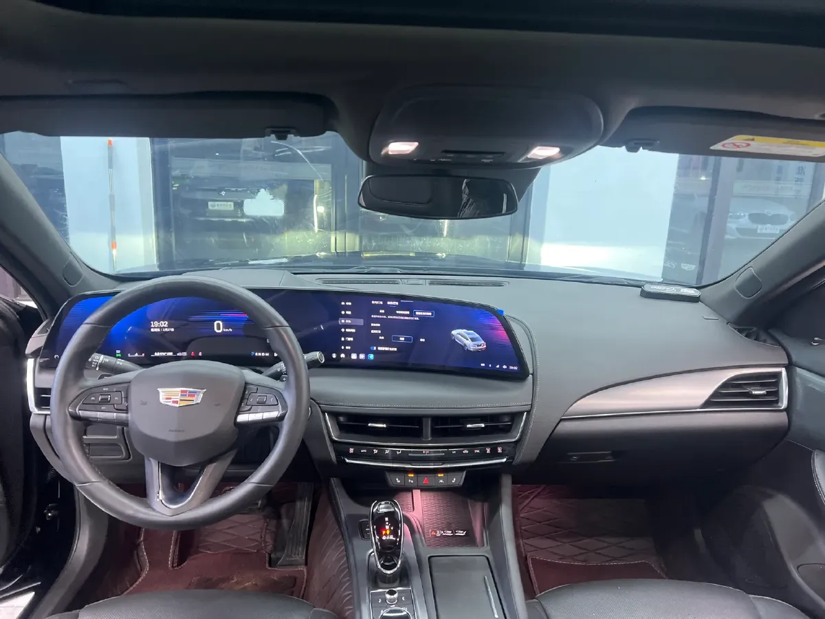 2024 Cadillac CT5 2.0T 237HP L4 10AT,autocango,china used car exporter,china ev exporter,chinese used car exporter,chinese used ev exporter