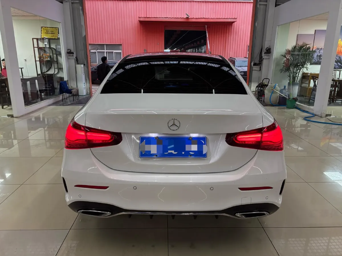 2024 Mercedes-Benz A Class 1.3T 163HP L4 7DCT,autocango,china used car exporter,china ev exporter,chinese used car exporter,chinese used ev exporter
