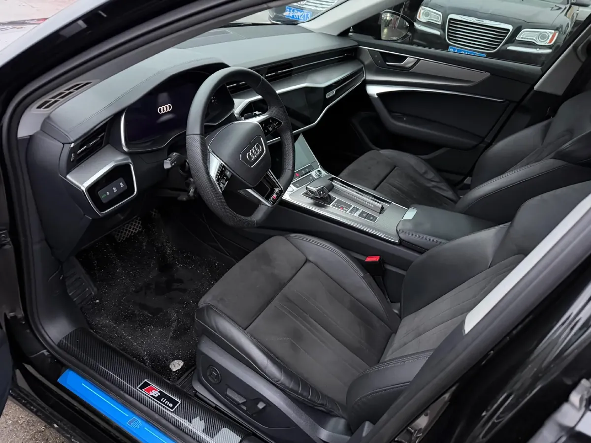 2020 Audi A6 2.0T 245HP L4 7DCT,autocango,china used car exporter,china ev exporter,chinese used car exporter,chinese used ev exporter