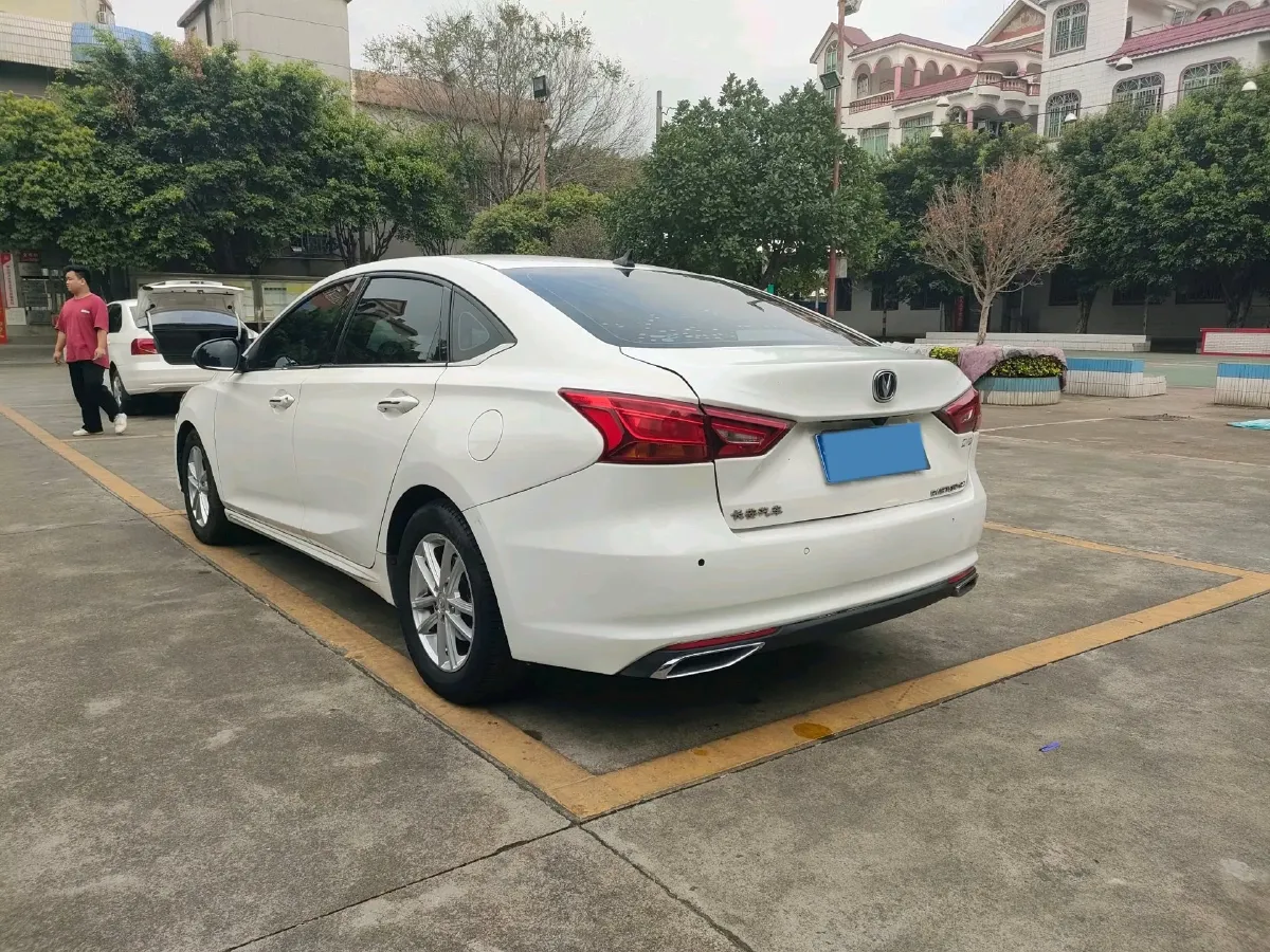 2020 ChangAn Raeton CC 1.5T 156HP L4 6AT,autocango,china used car exporter,china ev exporter,chinese used car exporter,chinese used ev exporter