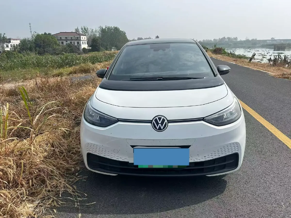 2025 Volkswagen ID.3 BEV 52.8KWH,autocango,china used car exporter,china ev exporter,chinese used car exporter,chinese used ev exporter