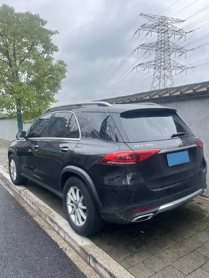 2022 Mercedes-Benz GLE Class 2.0T 258HP L4 9AT,autocango,china used car exporter,china ev exporter,chinese used car exporter,chinese used ev exporter