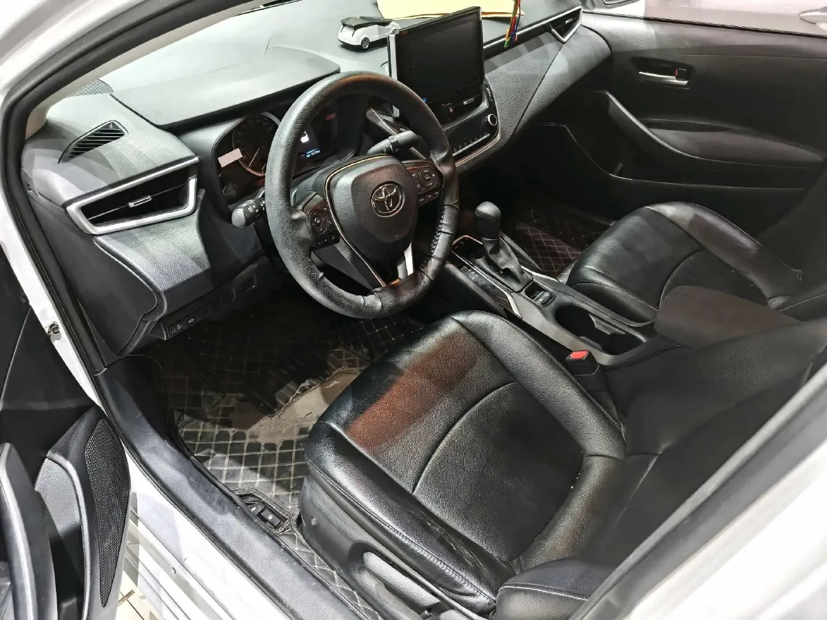 2021 Toyota Corolla 1.2T 116HP L4 CVT,autocango,china used car exporter,china ev exporter,chinese used car exporter,chinese used ev exporter